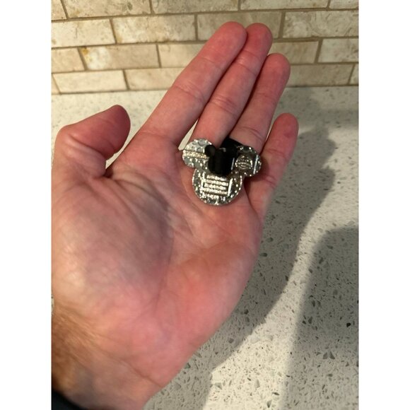 Disney 2021 Villains Icons Mystery Set Mickey Head Shaped Maleficent Pin - Picture 2 of 2